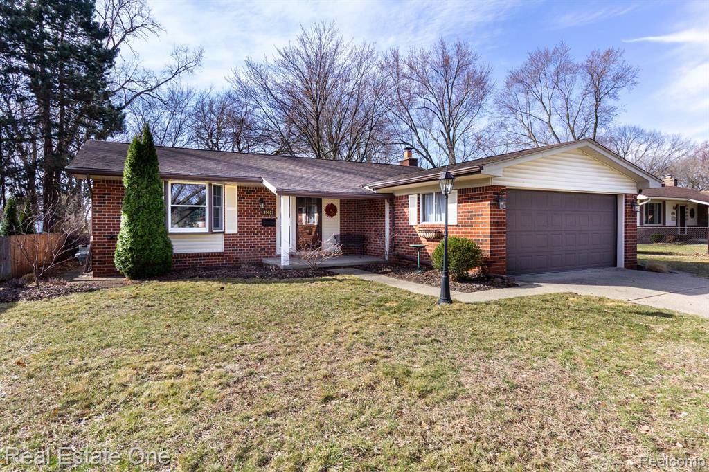 Livonia, MI 48154,39021 GRENNADA Street