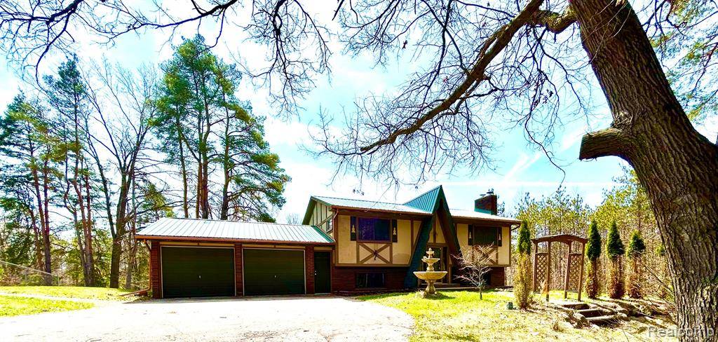 Ortonville, MI 48462,400 WOLFE Road
