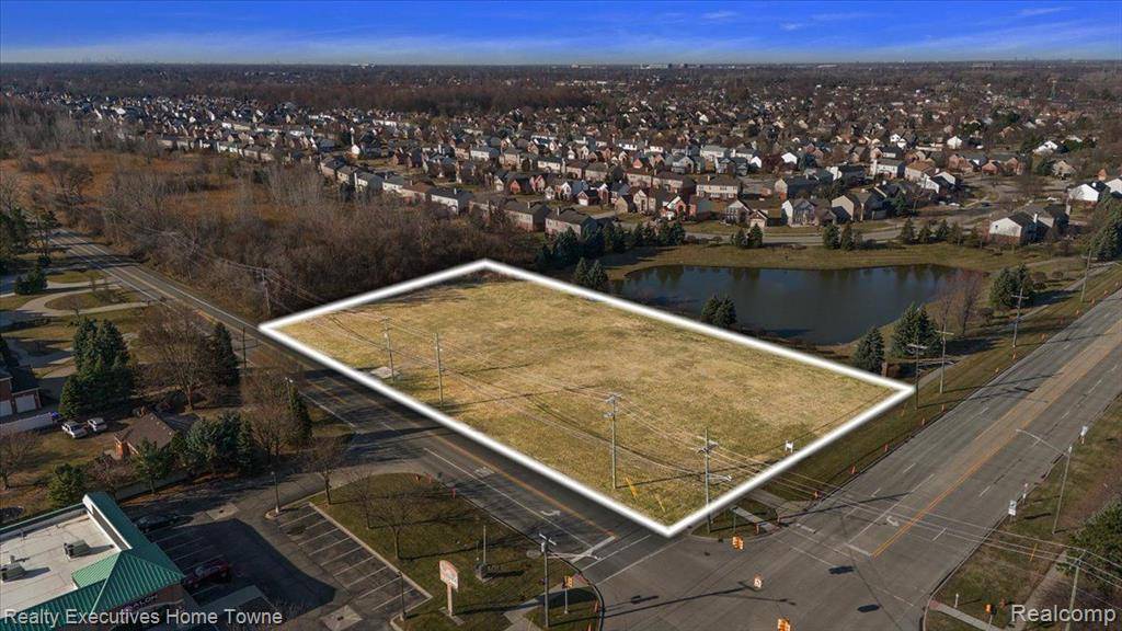 Sterling Heights, MI 48312,15170 15 MILE Road
