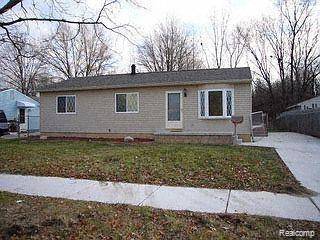 Romulus, MI 48174,15527 MEADOW Street