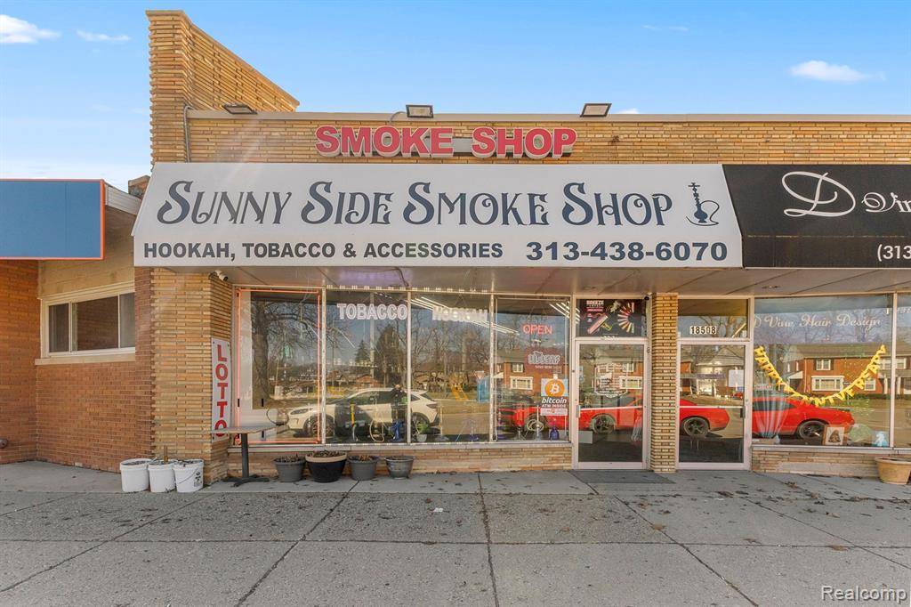 Dearborn, MI 48128,18512 OUTER W Drive