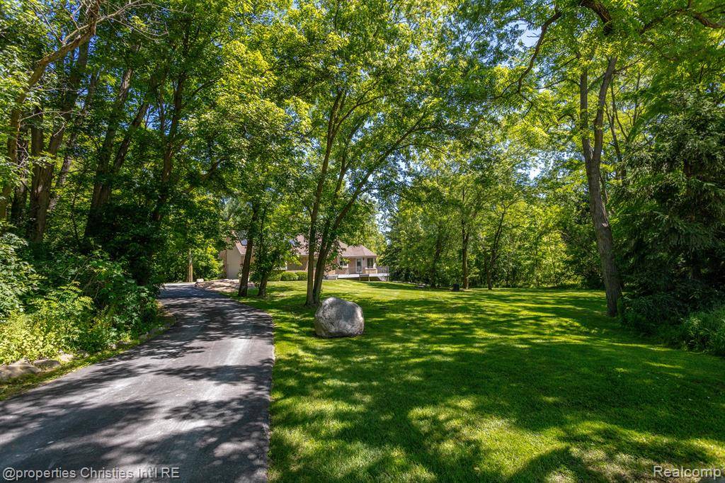 Plymouth, MI 48170,9293 BROOKVILLE Road