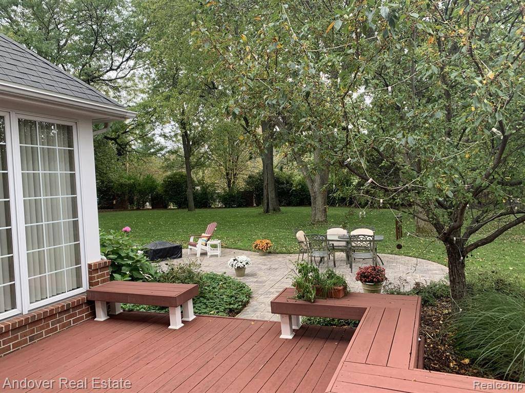 Okemos, MI 48864,2004 TIMBERVIEW Drive
