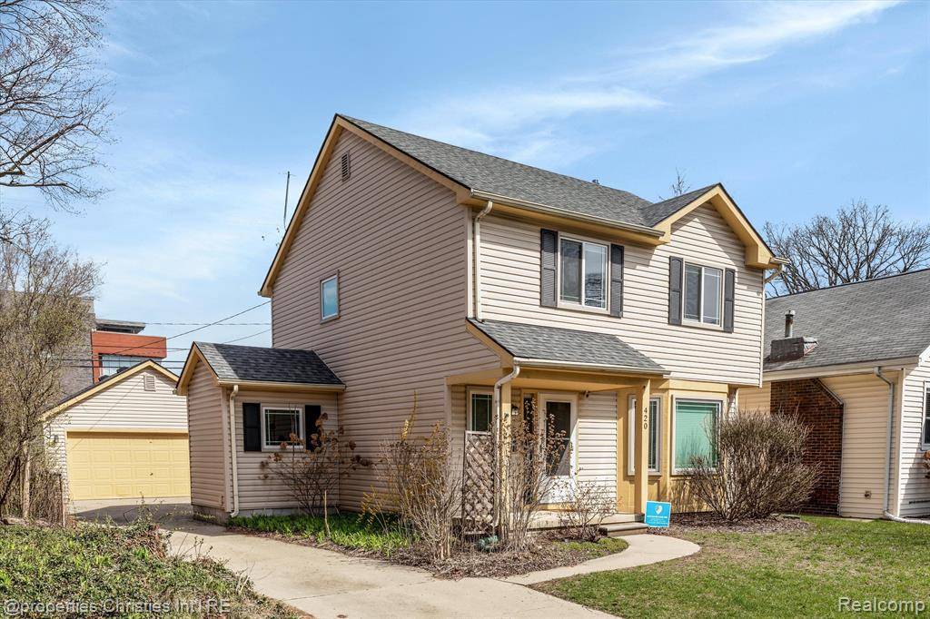 Ferndale, MI 48220,420 W TROY Street