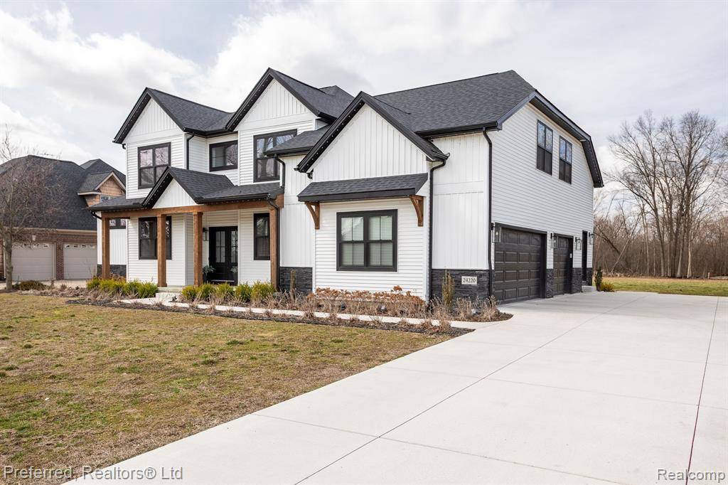 New Boston, MI 48164,24220 FAIRVIEW Drive