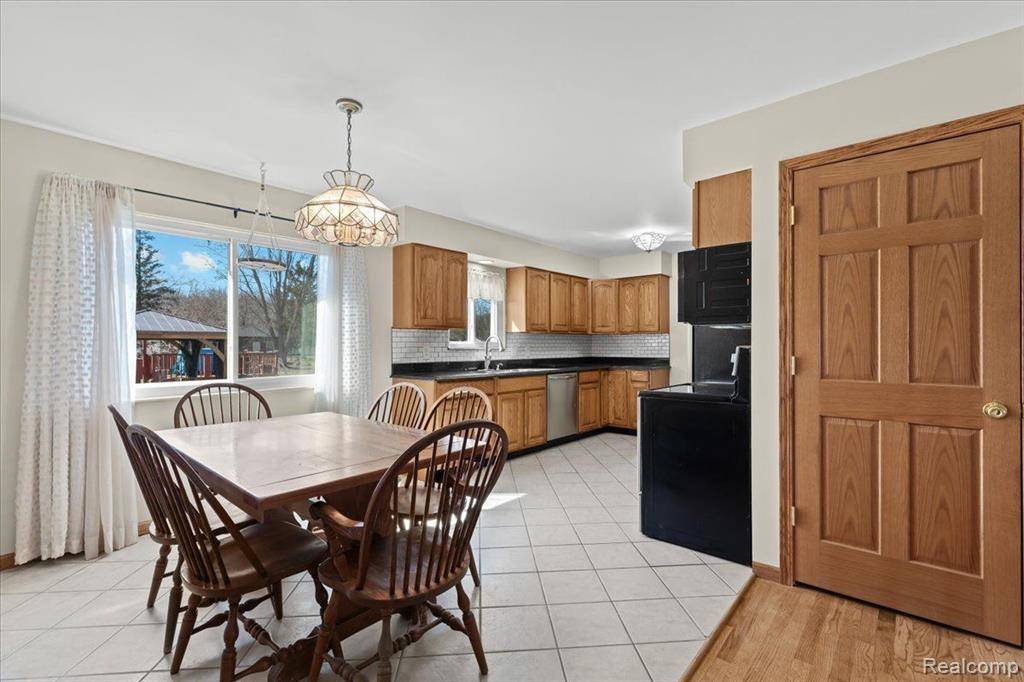 Davison, MI 48423,7242 HOUGHTON Drive