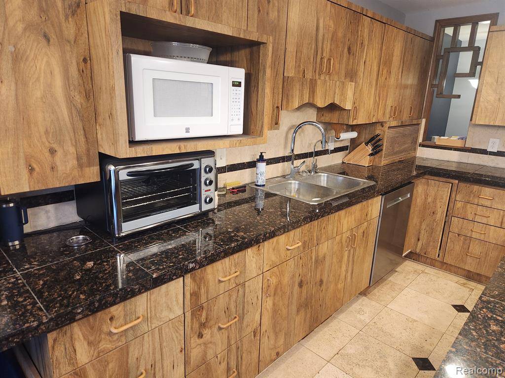 Goodrich Vlg, MI,9240 JAMES RICHARD Drive