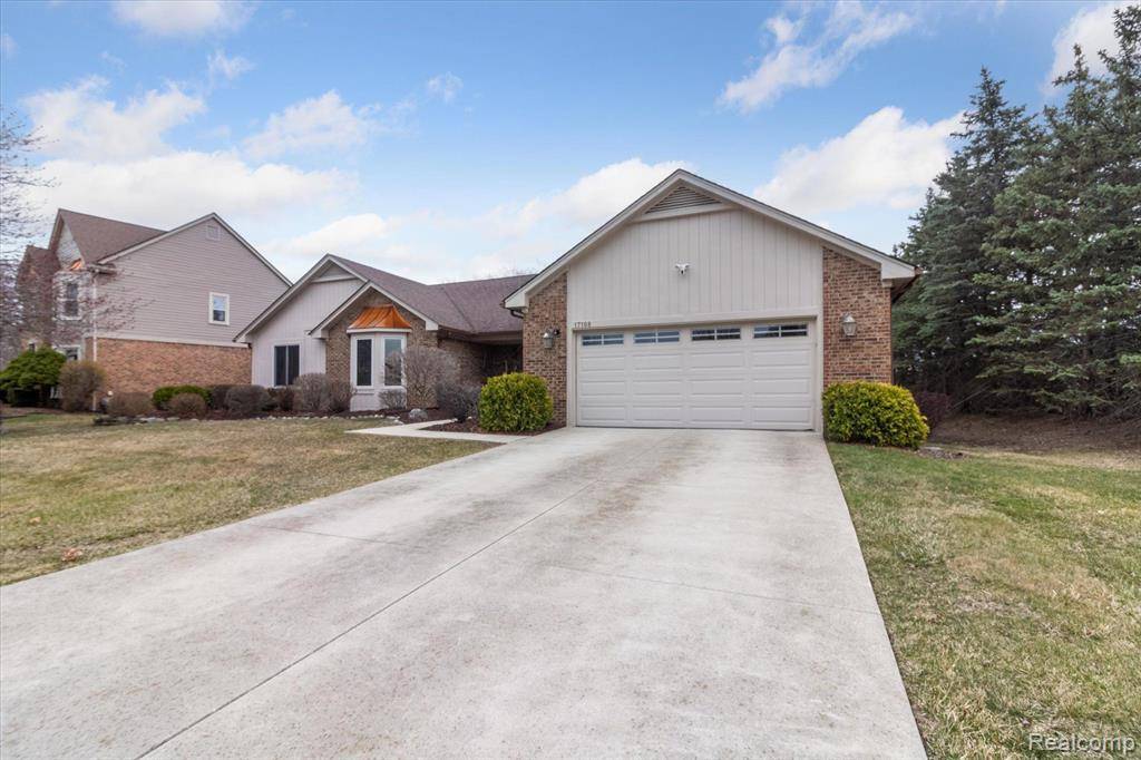 Northville, MI 48168,17108 MAPLE HILL Drive