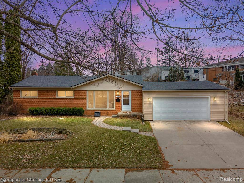 Rochester Hills, MI 48307,1136 SYCAMORE Drive