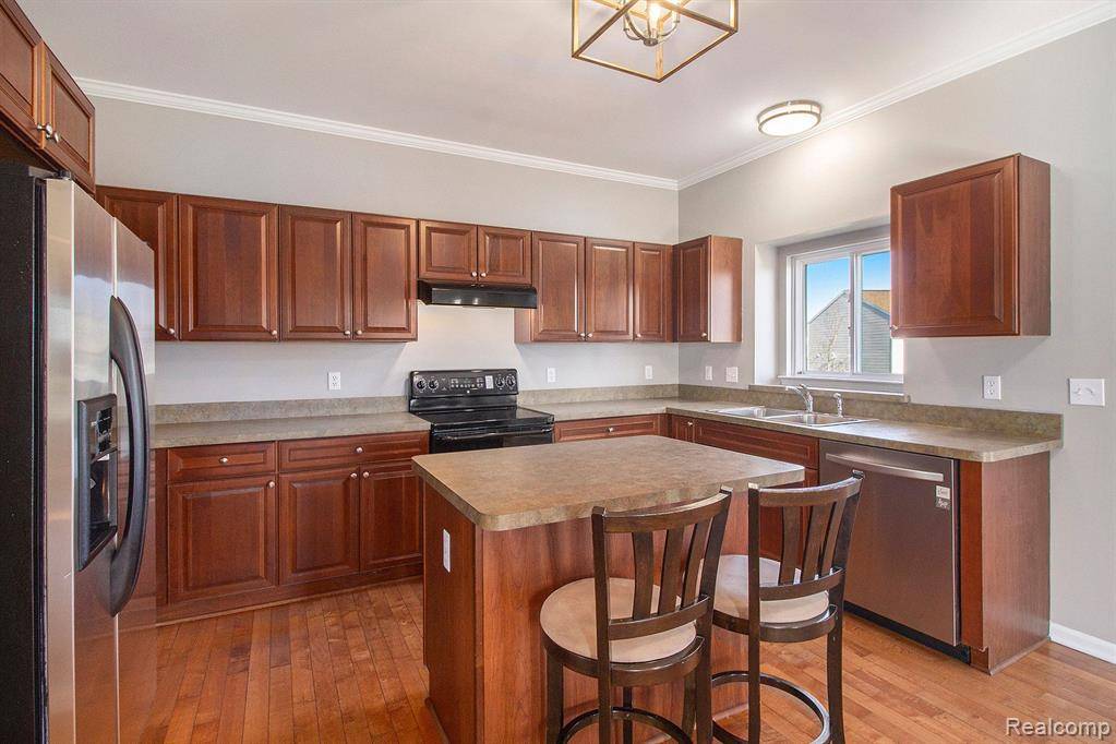 Linden, MI 48451,6016 MARLINGTON Boulevard