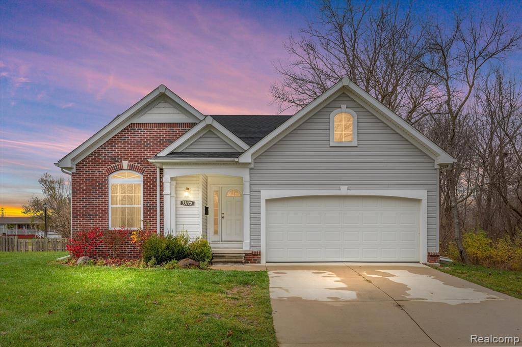 Rockwood, MI,33172 SWALLOW Drive