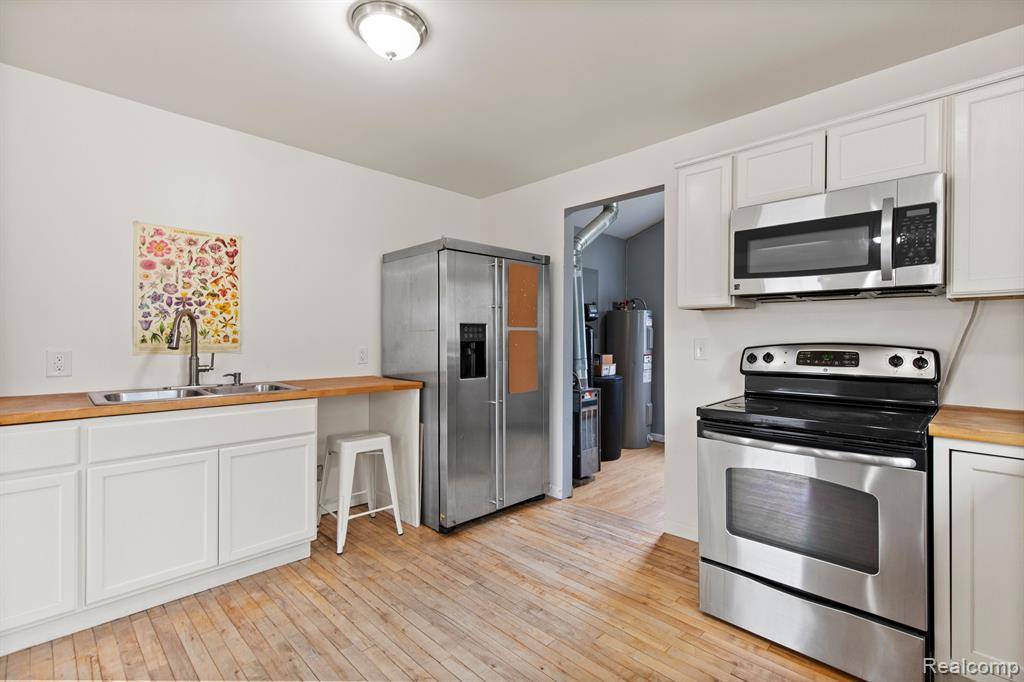 Ortonville, MI 48462,142 E GLASS Road