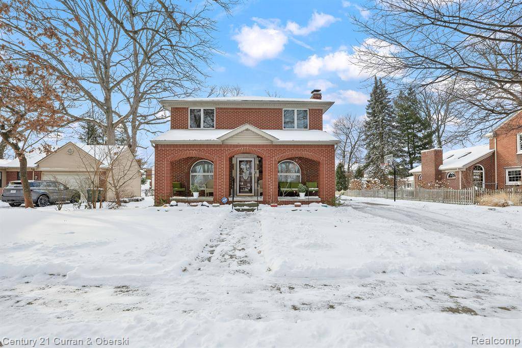 Dearborn, MI 48128,23511 Hollander Street