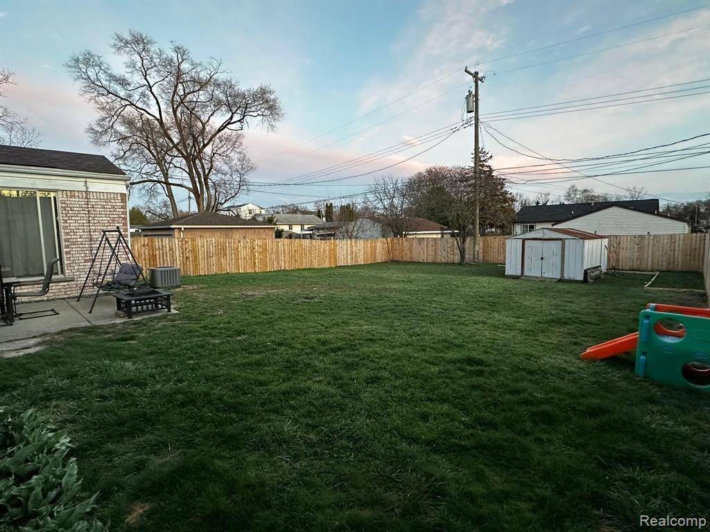 Garden City, MI,31515 BRIDGE Street