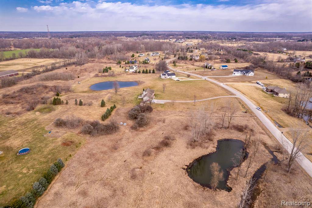 Goodrich Vlg, MI,6498 BACHMAN Lane