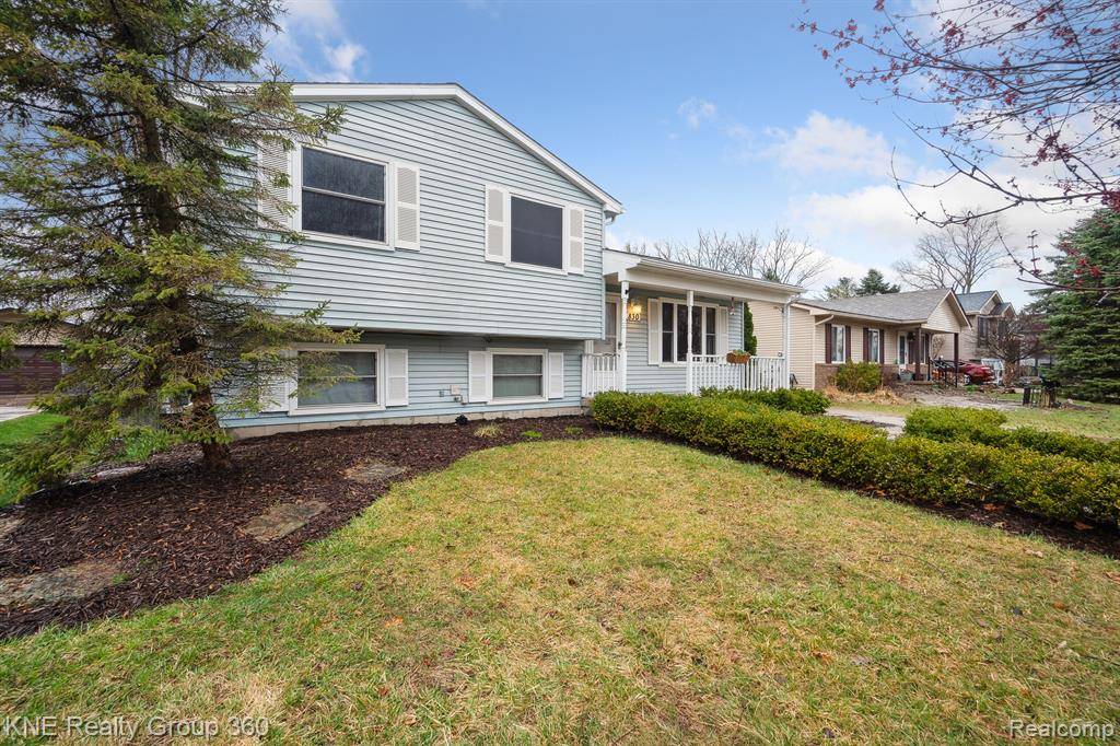 Howell, MI 48843,830 TANAGER Trail