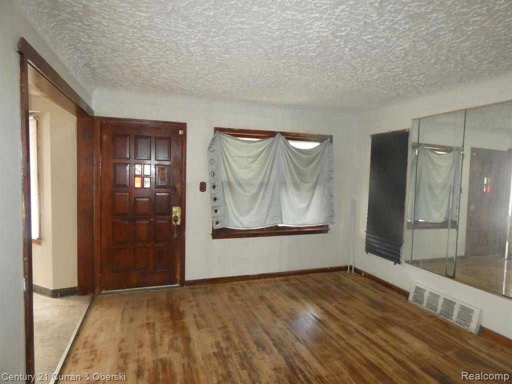 Detroit, MI 48234,20434 CHAREST Street
