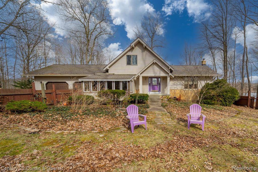 Holly, MI 48442,3660 SHAGBARK Lane