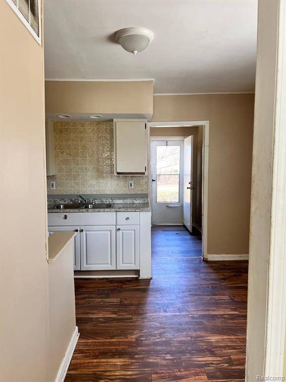 Warren, MI 48089,13471 E FRAZHO Road