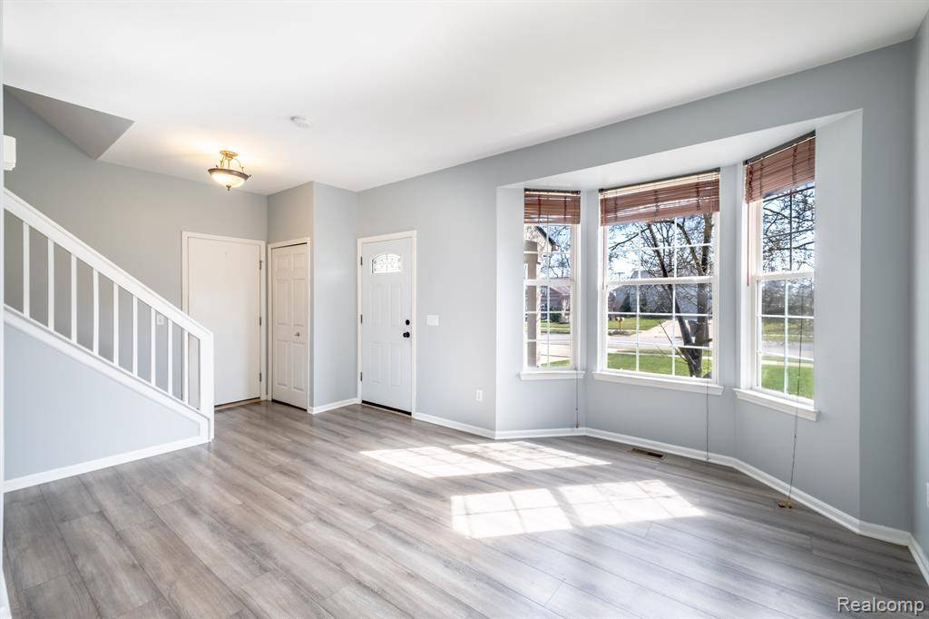 Howell, MI 48843,1679 Chelsea Circle