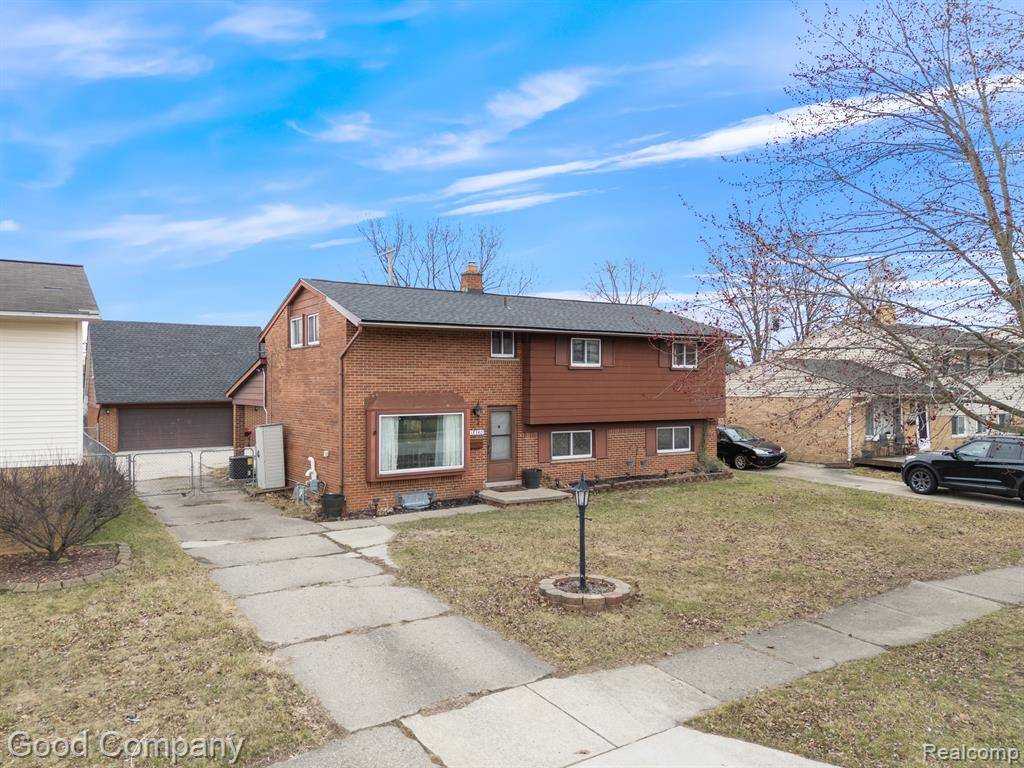 Livonia, MI 48152,18340 FREMONT Street