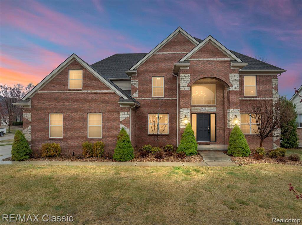 South Lyon, MI 48178,25345 MEADOW