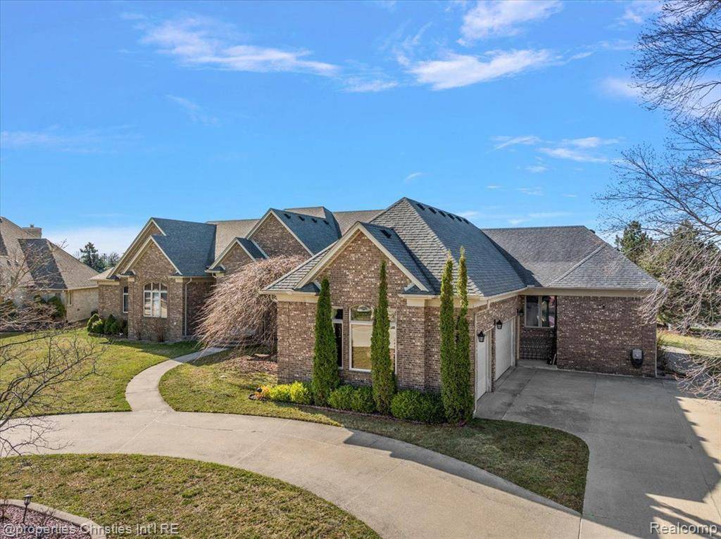 Sterling Heights, MI 48314,41194 MARKSWAY