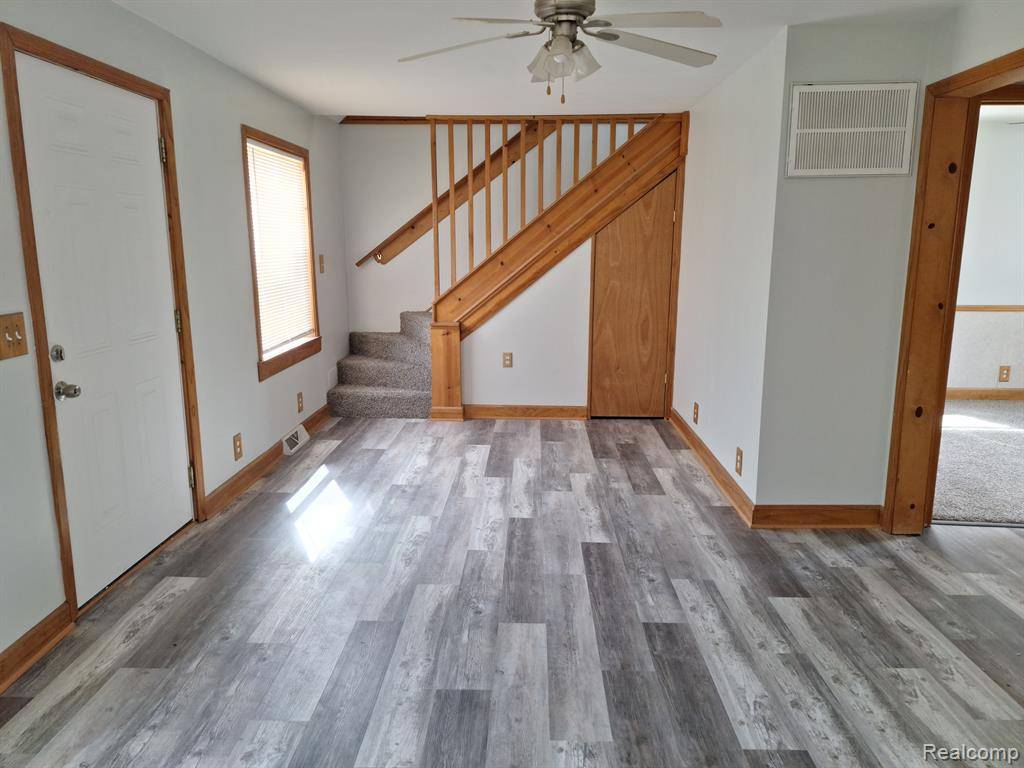 Roseville, MI 48066,29211 HARDING Street