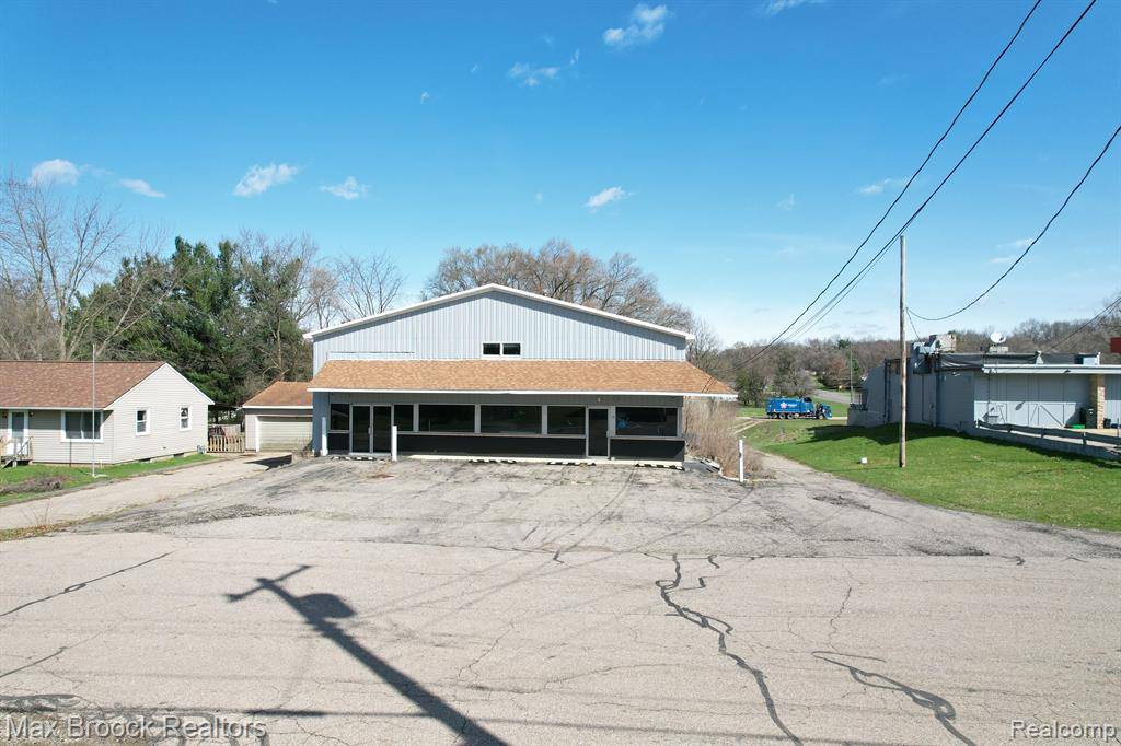 Battle Creek, MI 49037,110 CREEKVIEW Drive