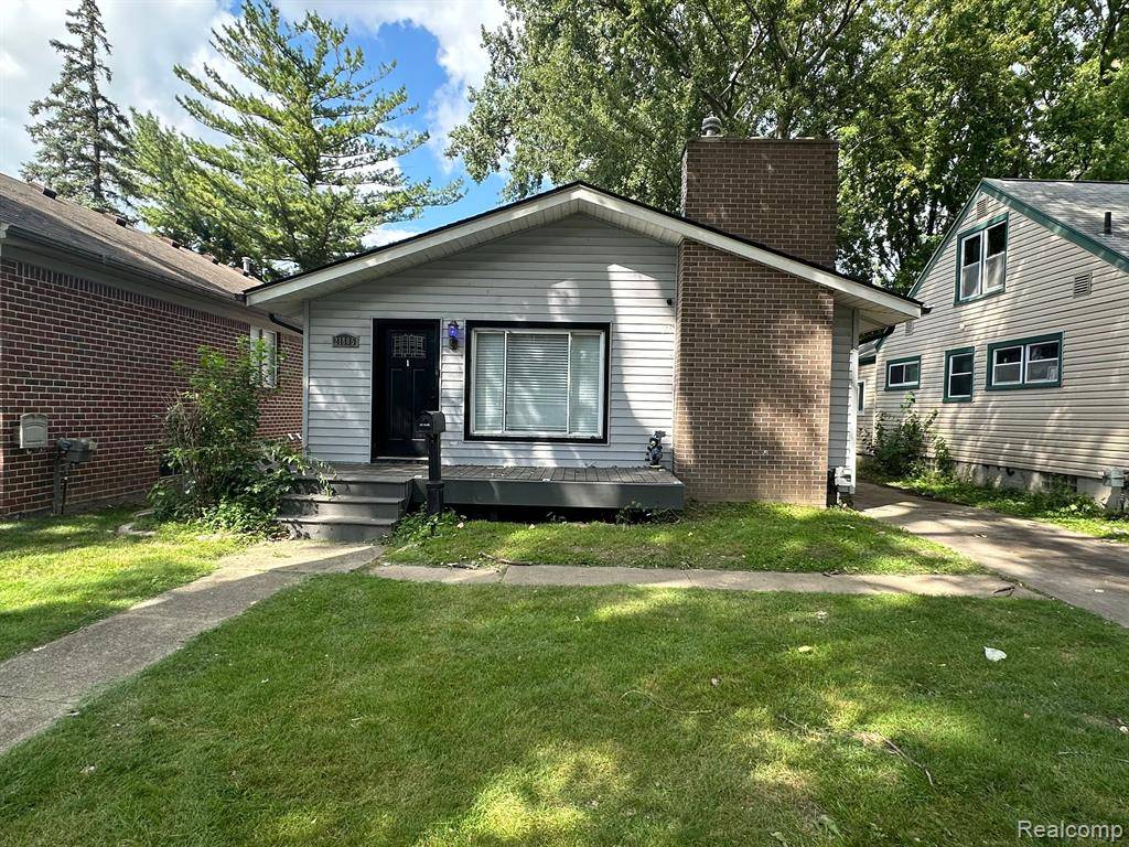 Saint Clair Shores, MI 48080,21805 DOWNING Street