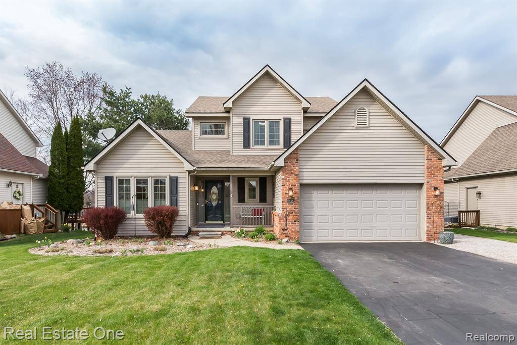 Brighton, MI 48116,1254 BAYWOOD Circle