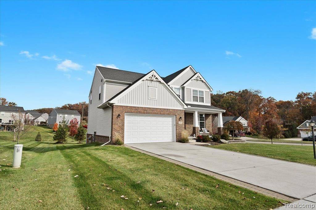 Wixom, MI 48393,2242 KENAN Drive