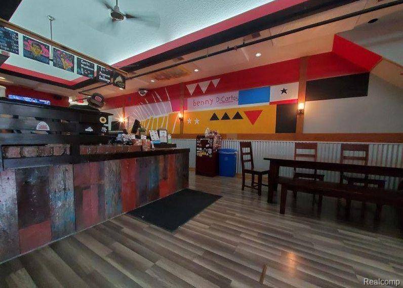 Kalamazoo, MI 49007,232 E MICHIGAN Avenue