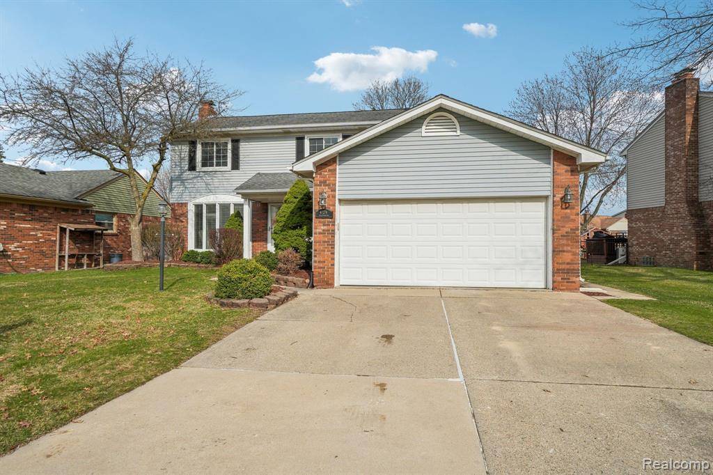 Macomb, MI 48044,47274 MEADOWBROOK Drive