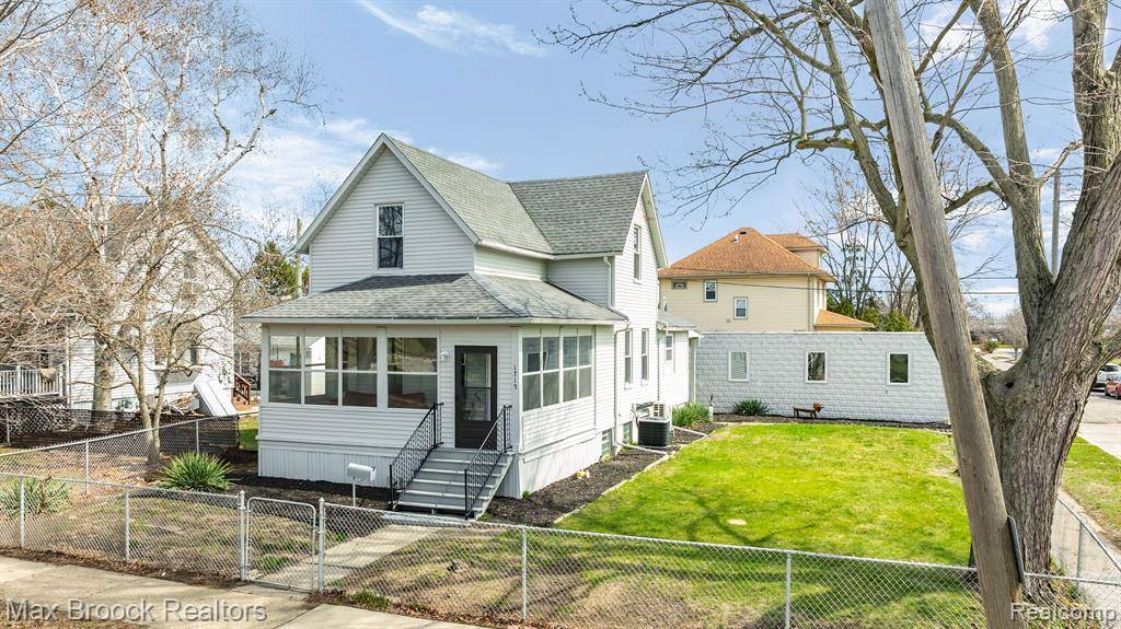 Wyandotte, MI 48192,1715 2ND Street