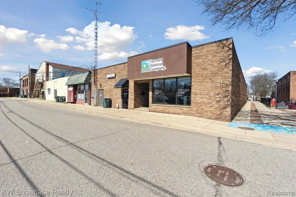 Lapeer, MI 48446,411 W NEPESSING Street