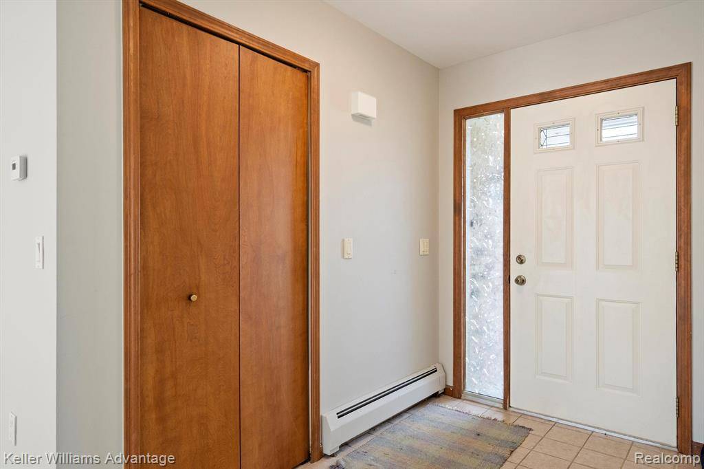 Livonia, MI 48154,14601 LYONS Street