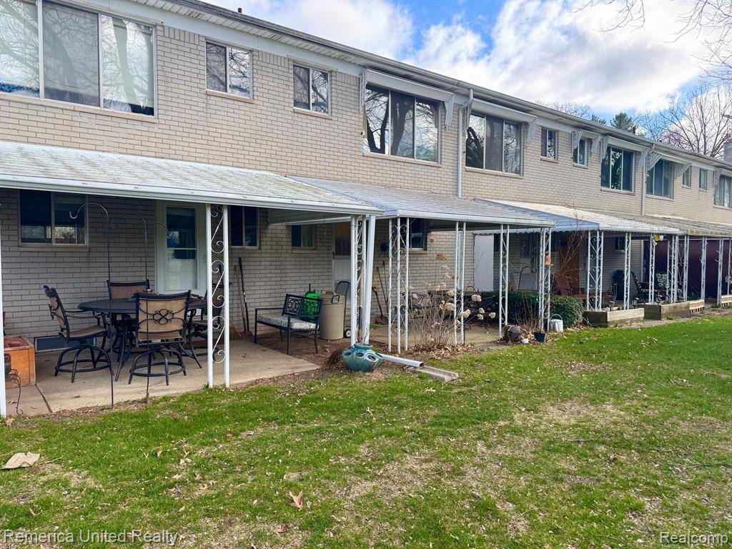 Brighton, MI 48116,5959 ALAN Drive
