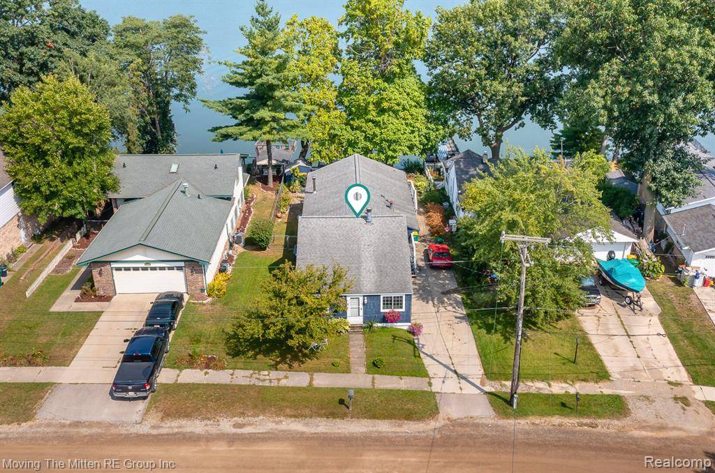 Belleville, MI 48111,48460 ORMOND Drive