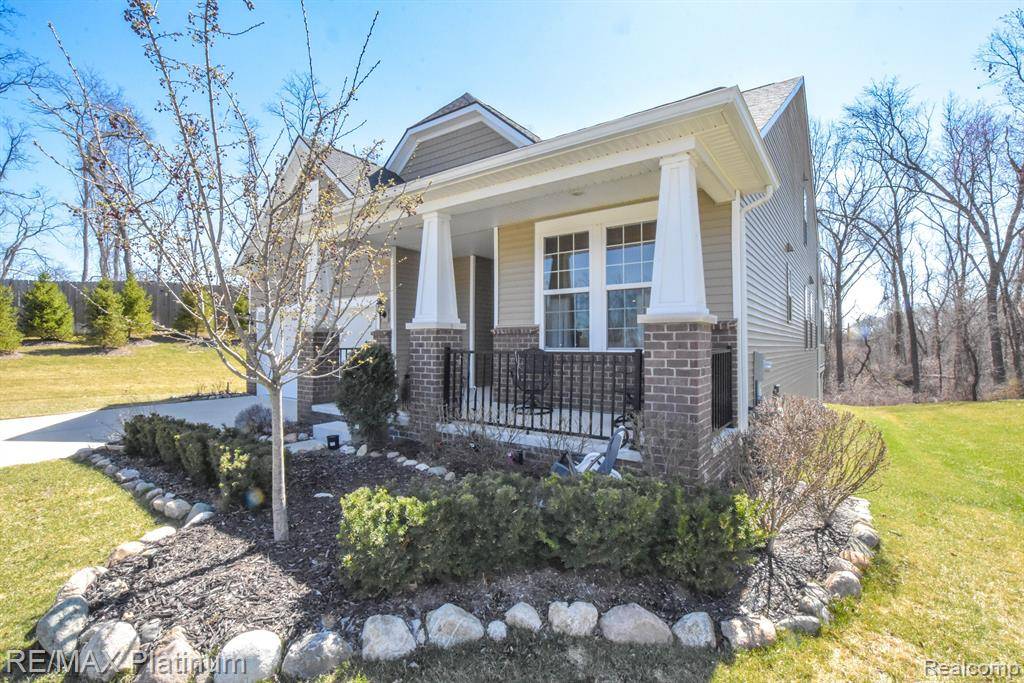 Brighton, MI 48116,1068 SPRING TRAIL