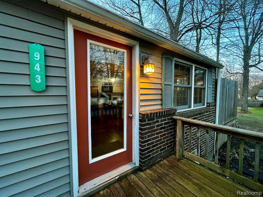 Lake Odessa, MI 48849,943 MAPLE Drive