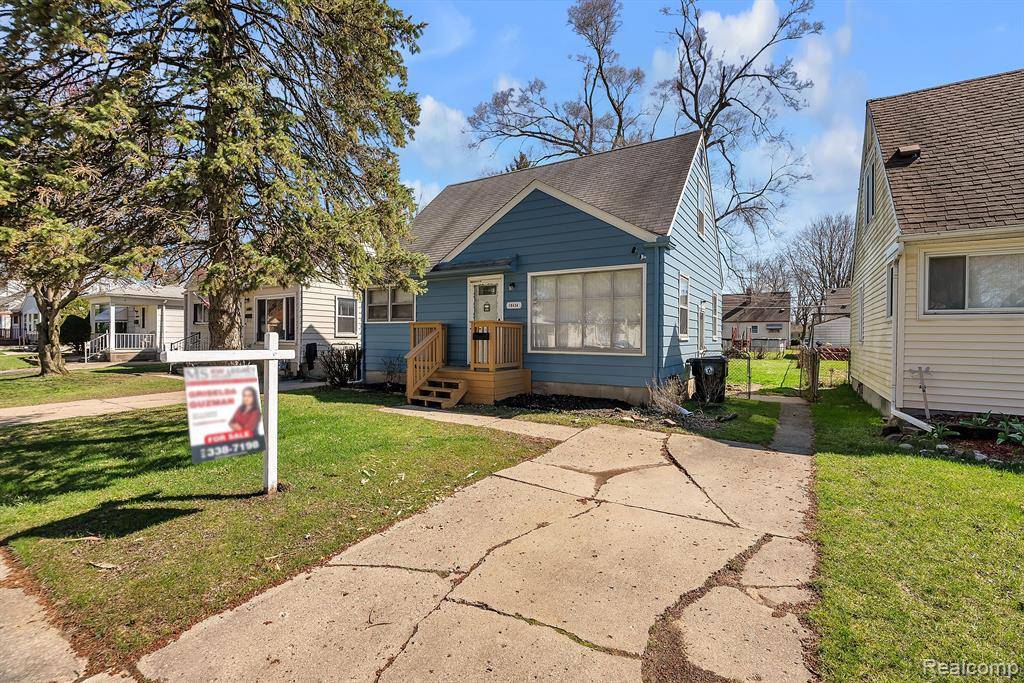 Redford, MI 48240,18434 GAYLORD