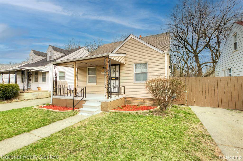 Detroit, MI 48228,7796 GREENVIEW Avenue