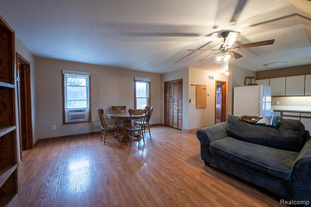 Howell, MI 48855,4773 MACK Apt #2 Road