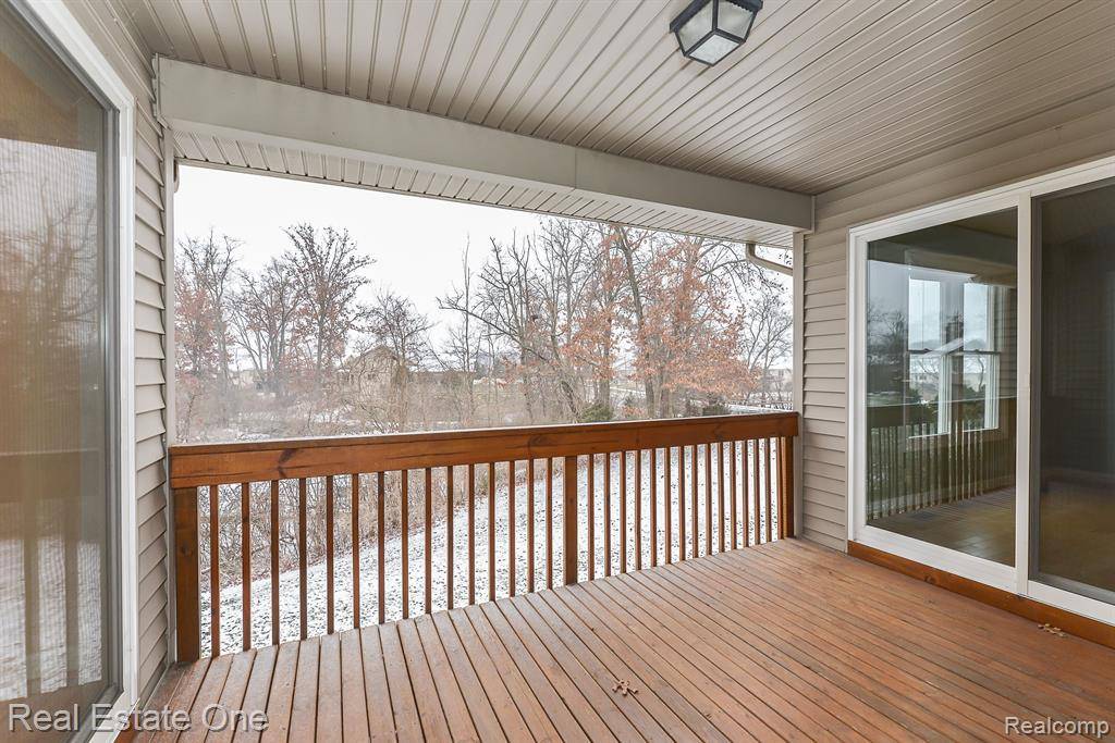 Brighton, MI 48116,941 PERSIMMON Drive