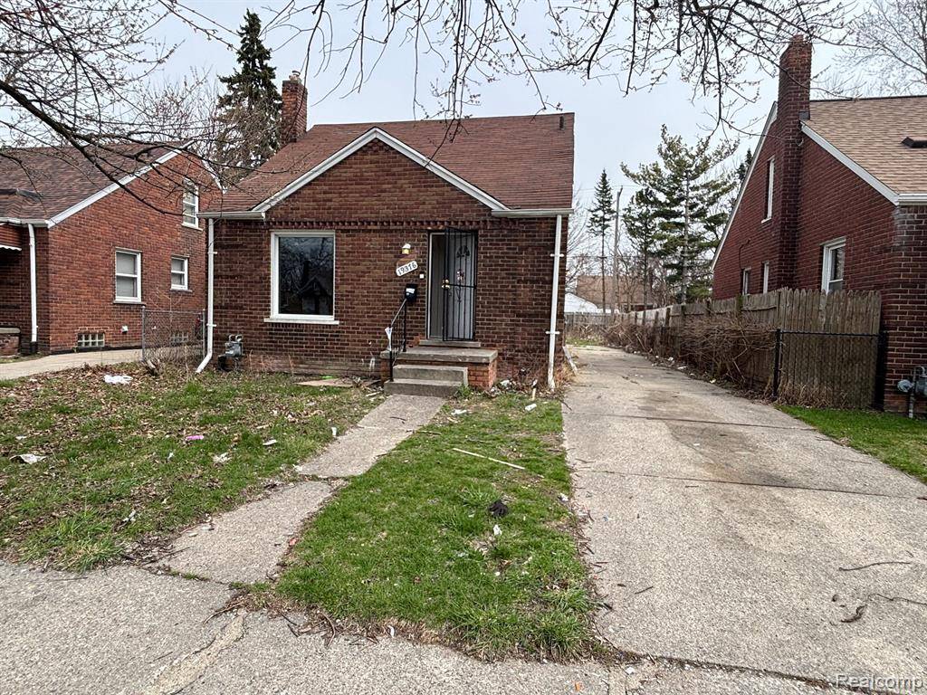 Detroit, MI 48205,19376 HAMBURG Street
