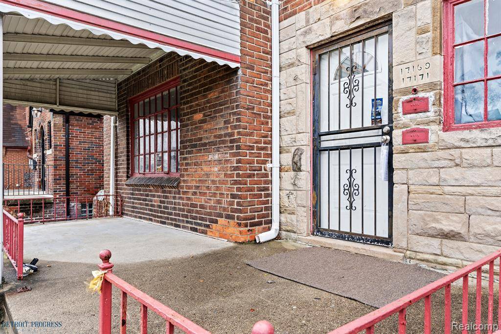Detroit, MI 48221,17169 PRAIRIE Street