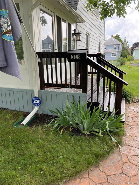 Flushing, MI 48433,313 MYRTLE Street