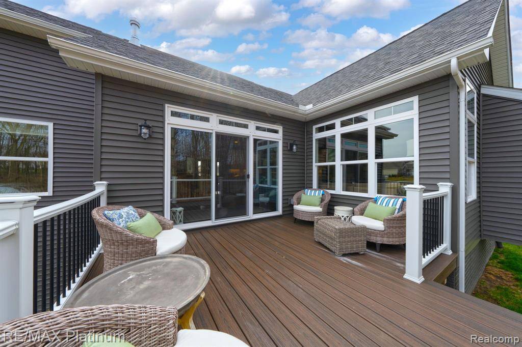 Brighton, MI 48114,1242 TIMBERLEAF Drive