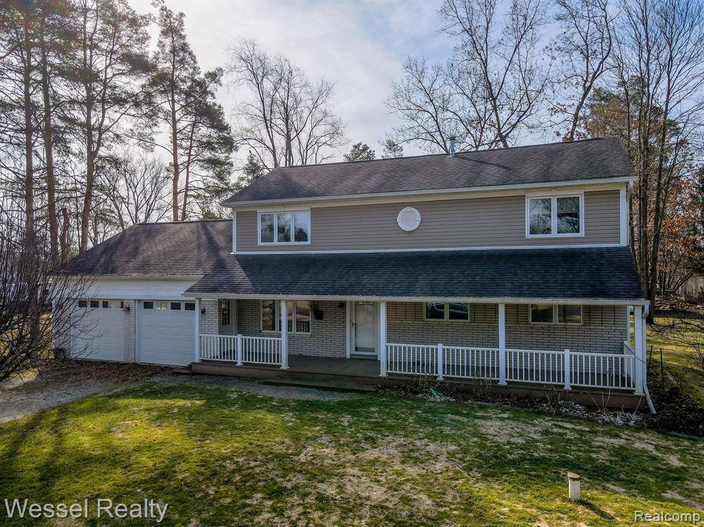 Holly, MI 48442,557 Green Cove Drive
